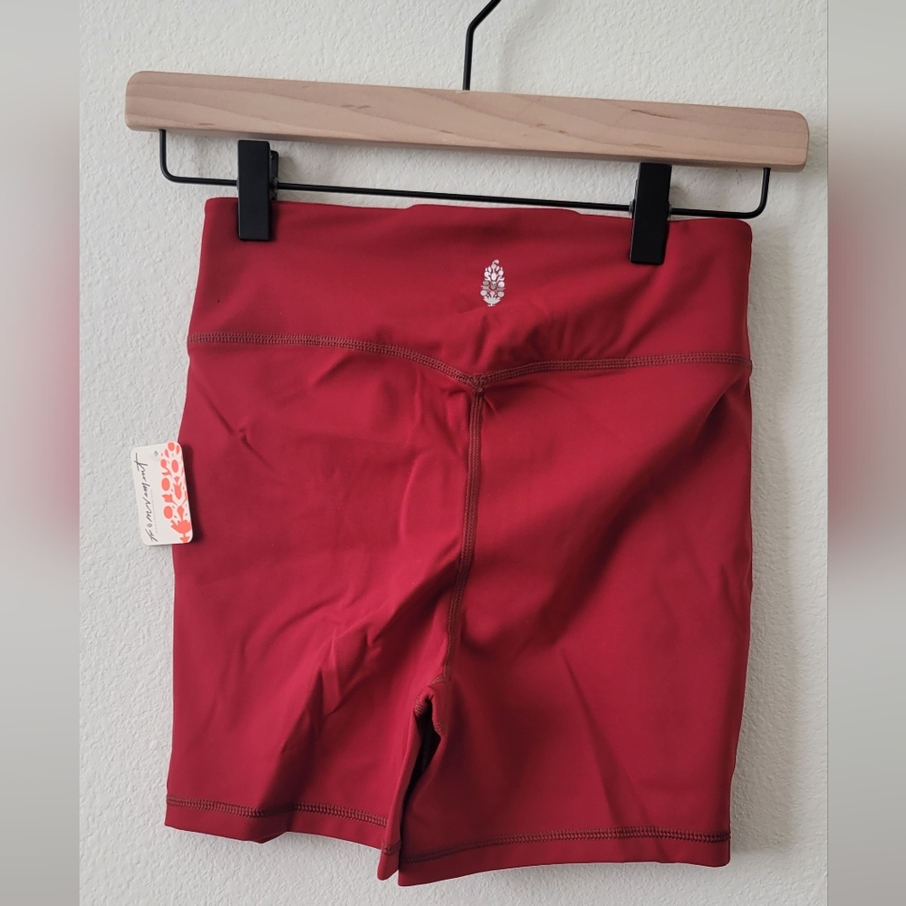 Free People Movement Wave Rider Twist Tie Front High Rise Bike Short - Picture 2 of 7